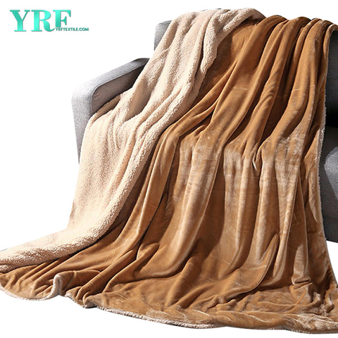 Moderne stijl Coral Fleece deken Winter Camel Peru voor kingsize bed